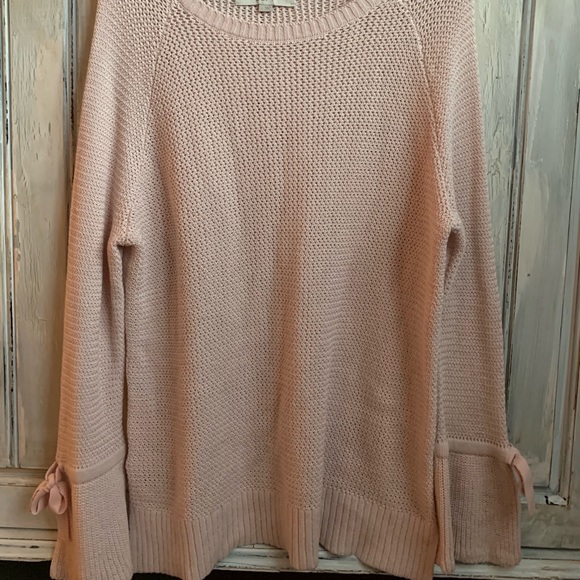 NWOT LOFT Pink Bell Sleeve Bow Tie Cuff Sweater - Picture 3 of 3